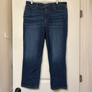Womens St. John’s Bay Straight Leg Jeans | 16p
